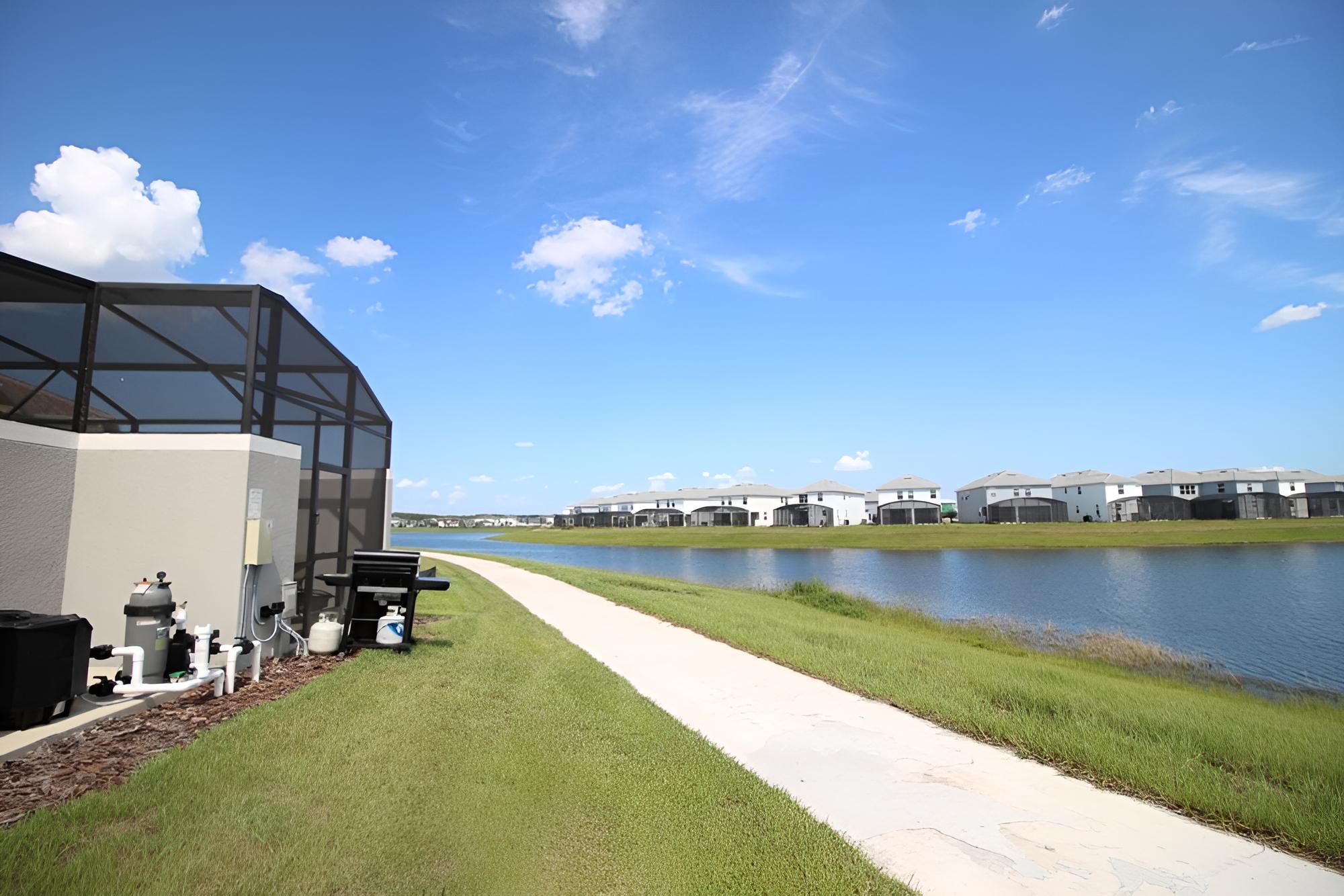 Storey Lake 3133 - Image 2