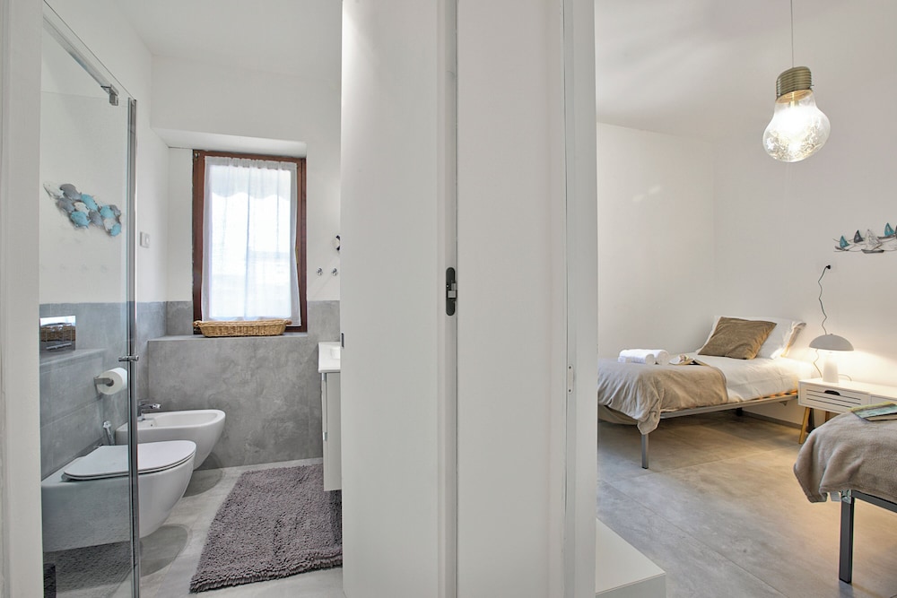 Quiet Oasis In Riva Heart