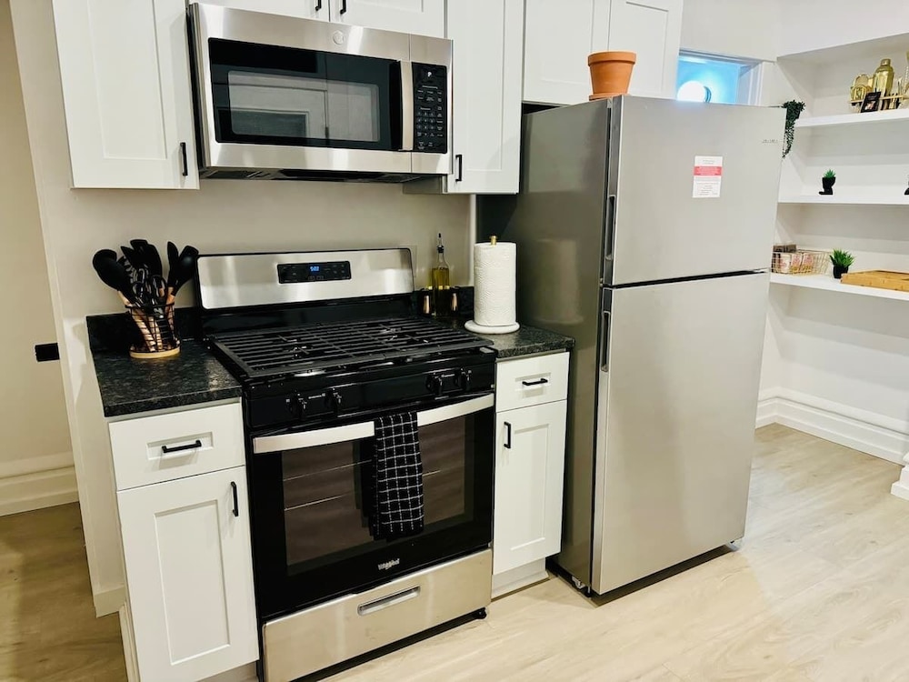 Jungle House Boutique Residences – Downtown Columbus & Short North