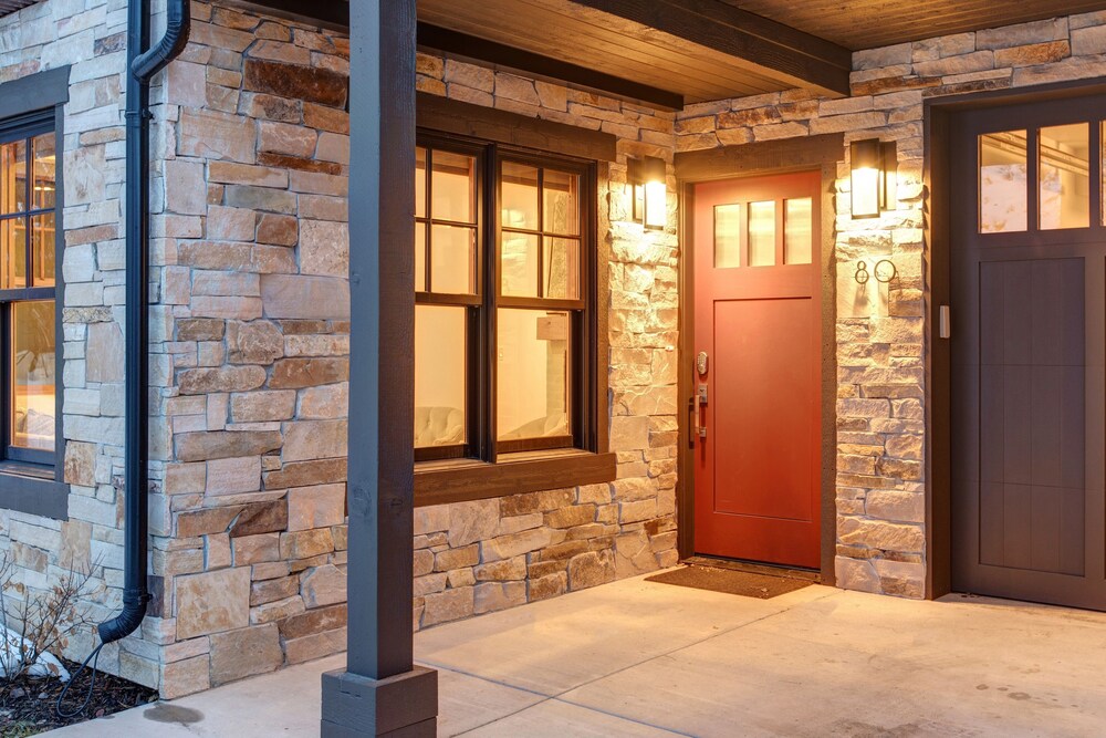 Old Town Masterpiece 6 Bedroom Home by RedAwning view 4