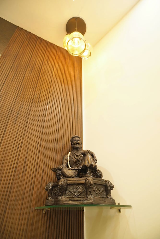 Hotel Visawa Residency Kolhapur