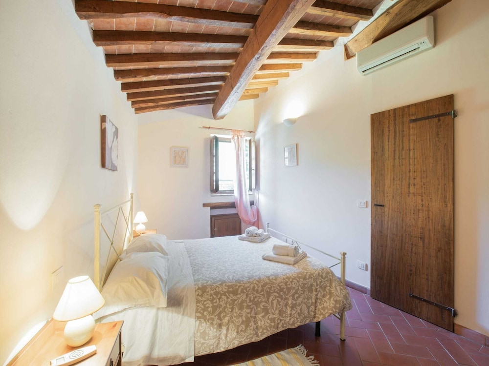 Charming Retreat in Montorsoli view 2