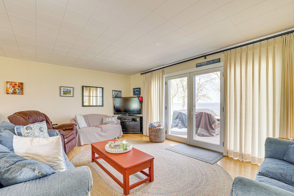 Lake Champlain Family Retreat w/ Deck & Yard