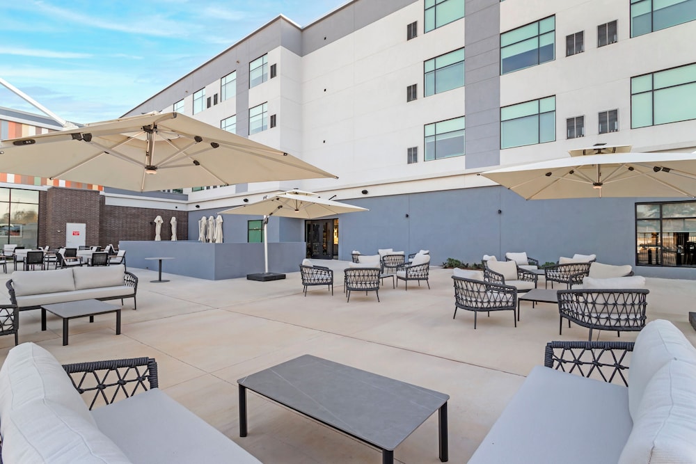 Cambria Hotel Northlake Conference Center - Roanoke
