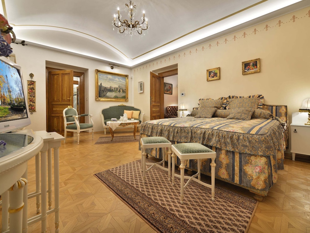 Charming Prague Downtown Flat