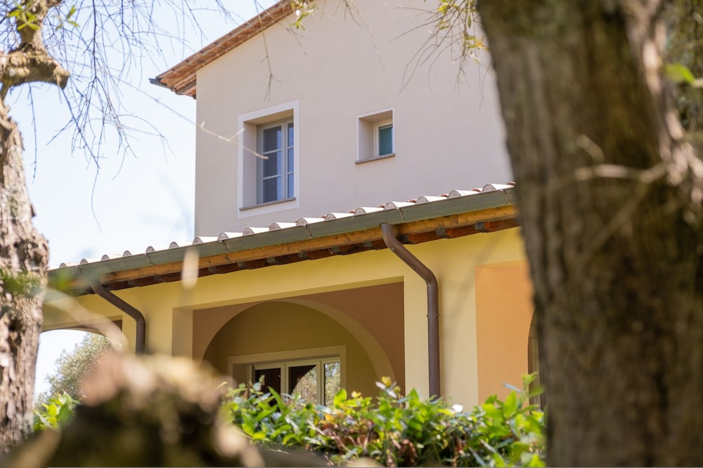 Tricolle Villa Nuova