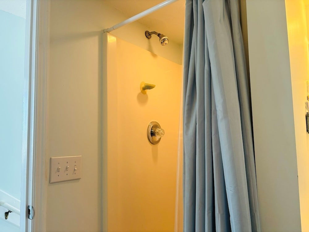 Seascape - 3 Br Home