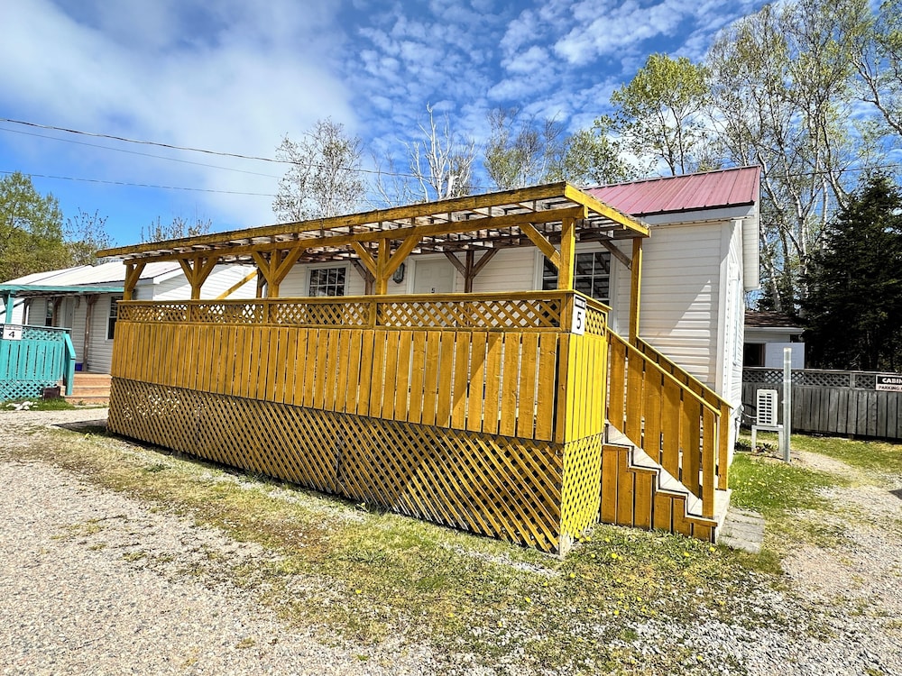 Skyline Cabins