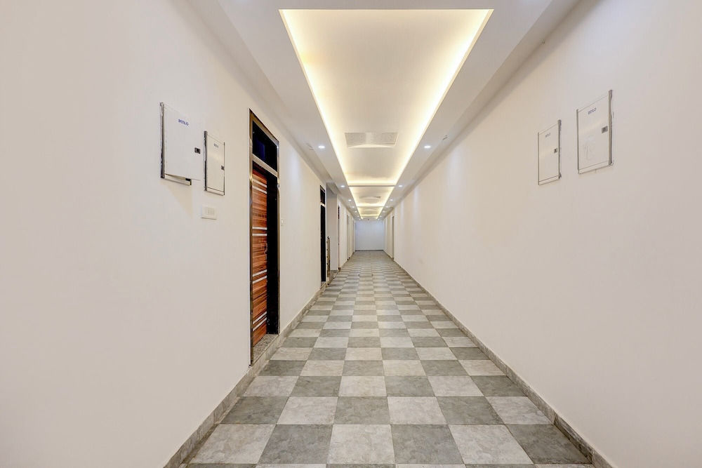 Fabhotel Rustic Roots