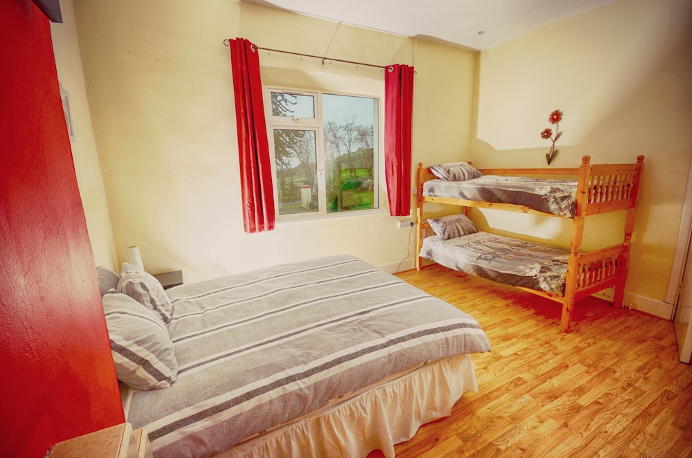 Loughcrew Megalithic Centre - Hostel