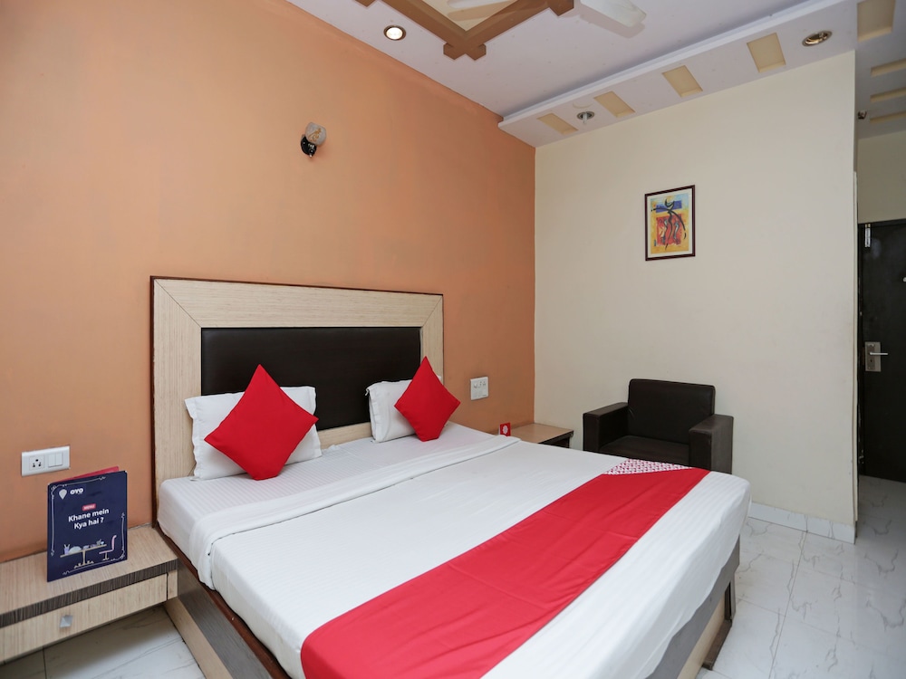 OYO 12914 Hotel Jagdish