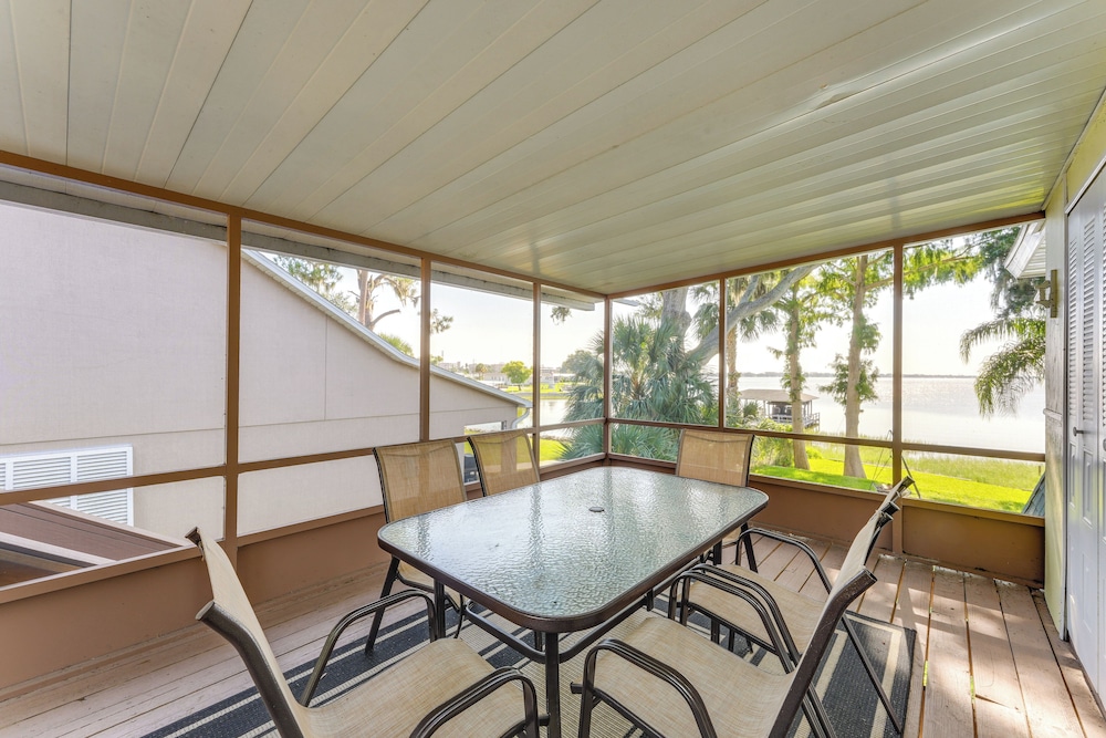 Dora Canal Views & Shared Dock: Apt in Tavares!