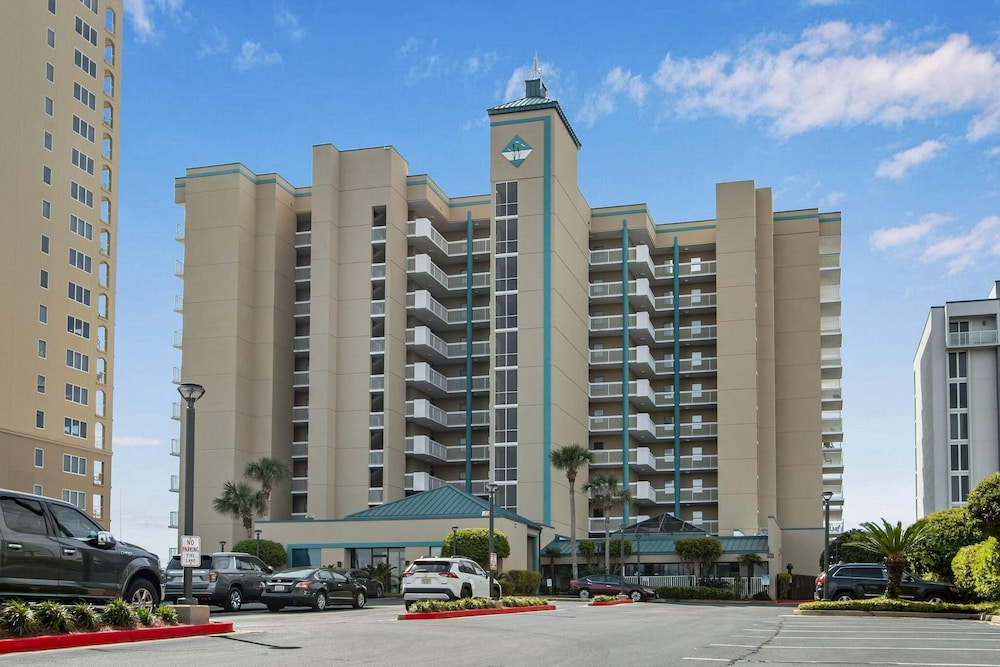 Romar Place 705