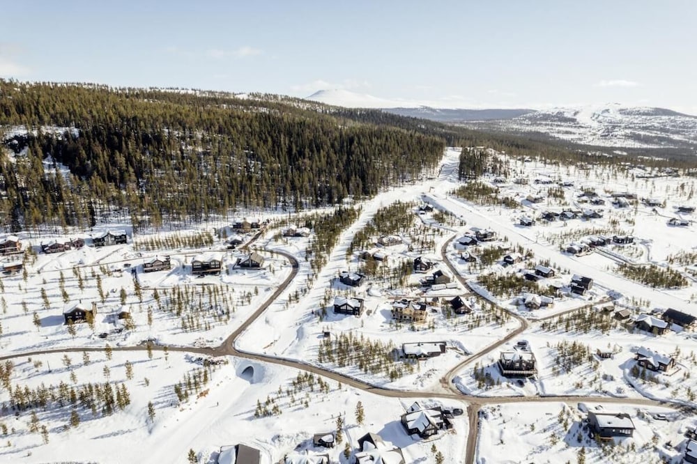 Idre Sky Mountain Lodge- Ski in Ski out