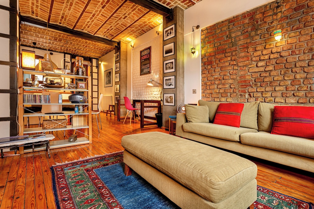 Alaattin Apartments