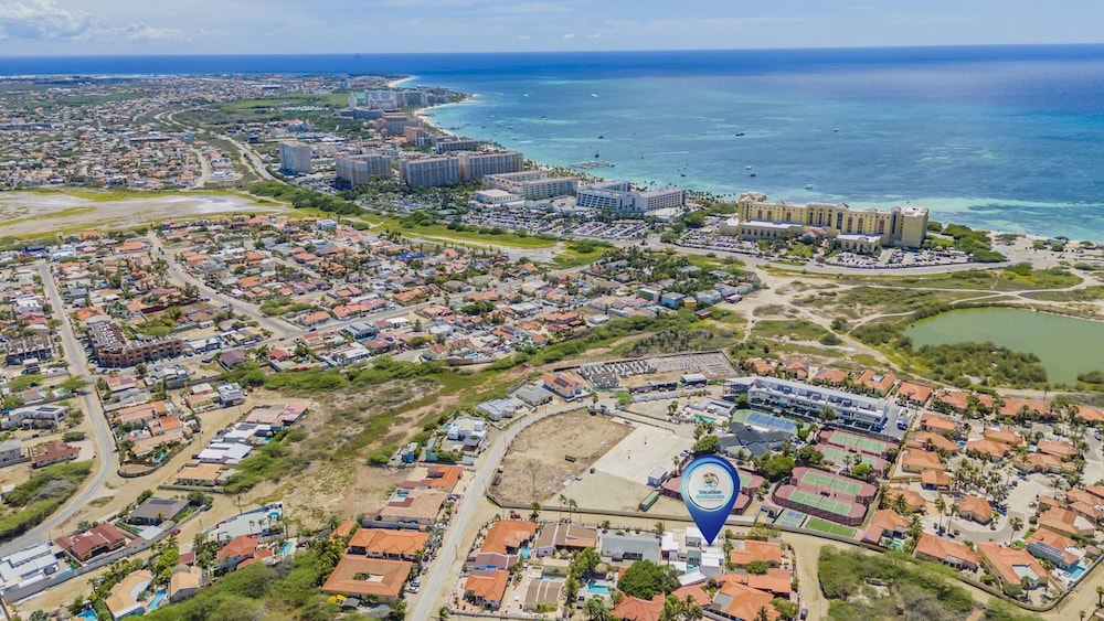 4 4 5 Rooftoppoolpingponggazebonear Ritz Beach