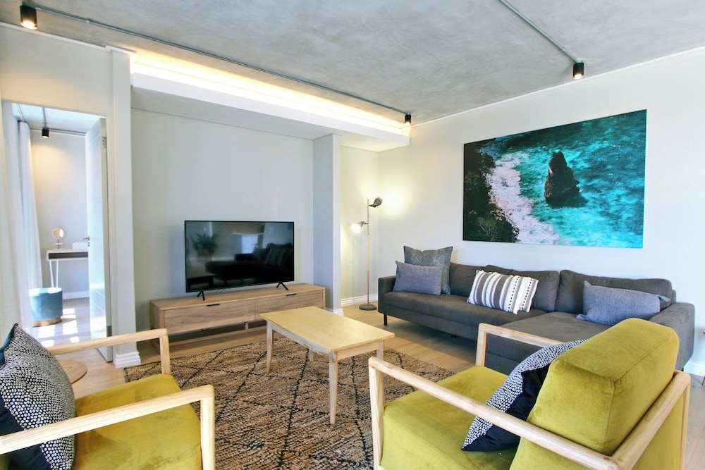 Docklands Deluxe Apartments by ITC Hospitality