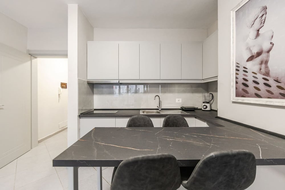 Seaview Apartment in the Heart of Saranda