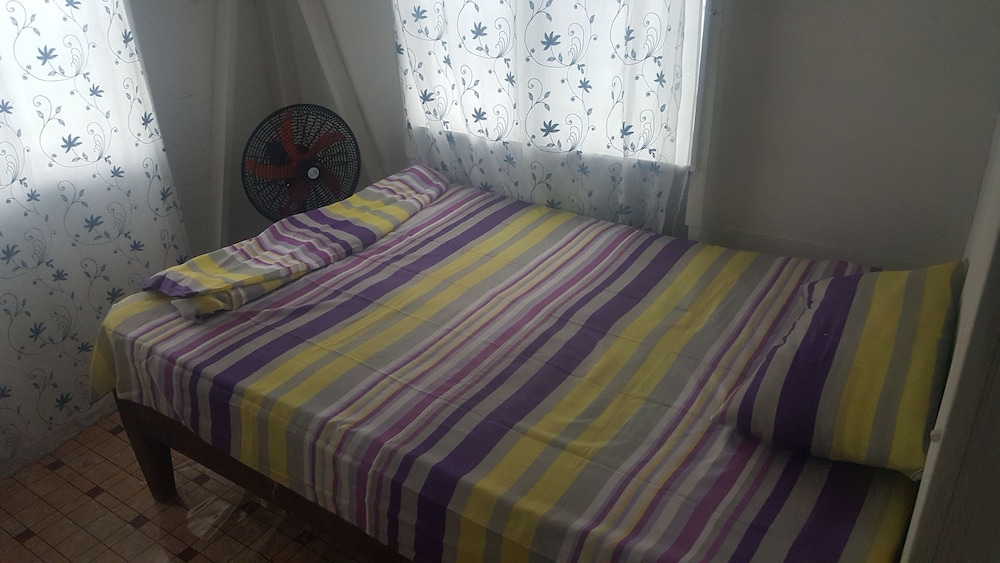 Iree Apartments