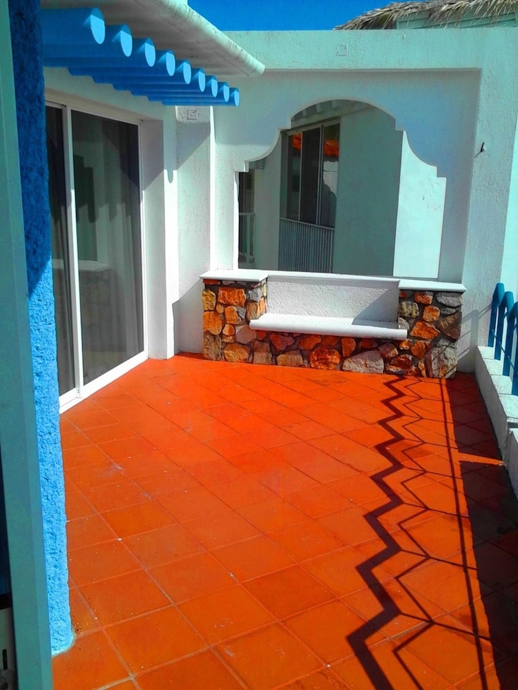 Villa Paraiso Res. Conejos