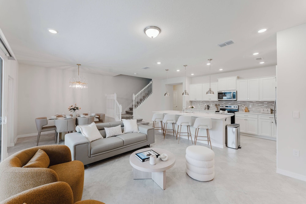 Windsor Cay 5bd With Pool