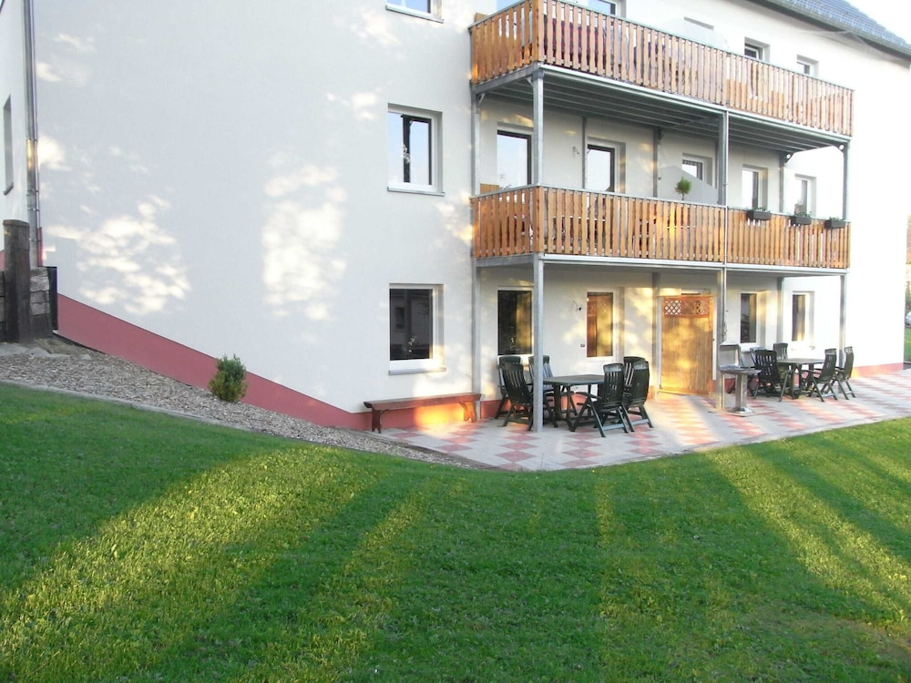 Comfy Holiday Home in Burg Reuland With Sauna, Terrace, BBQ