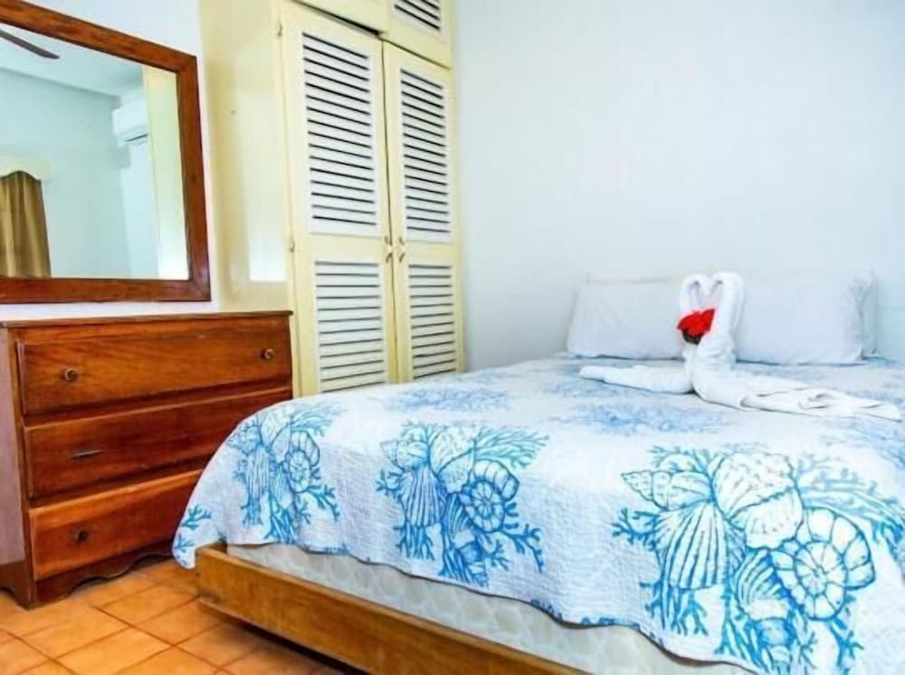 Chai's Beach House