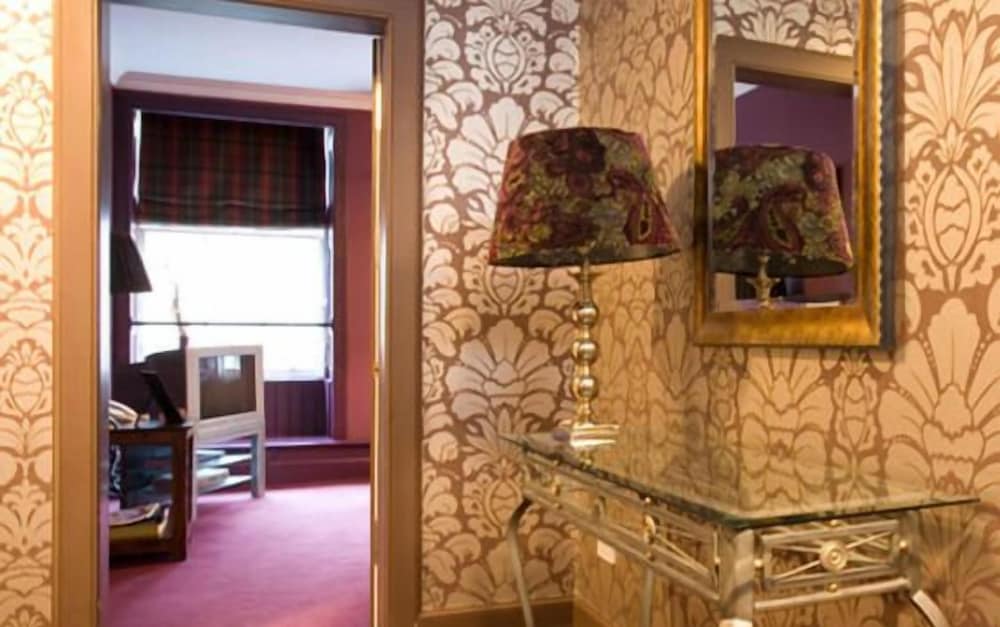 Royal Mile Residence