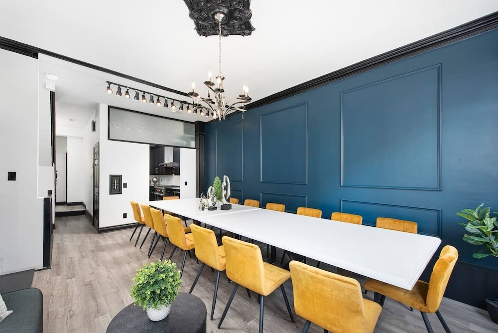 meeting & event spaces