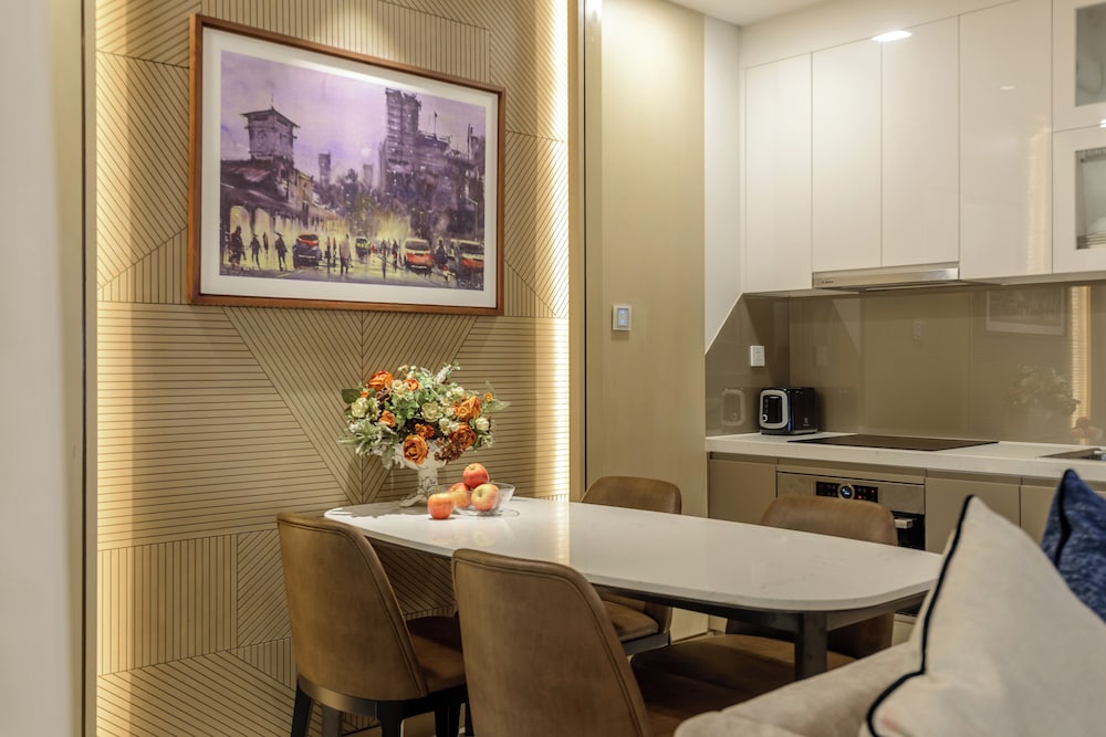 Landmark 81 & Vinhomes - ZEN Saigon Citypoint.
