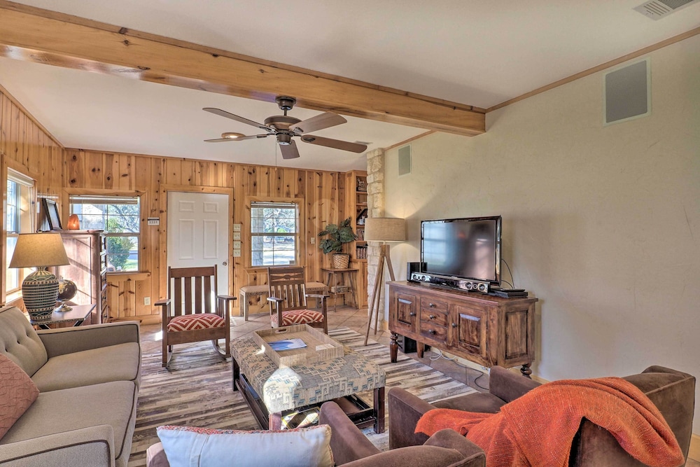 Georgetown Barn Studio on > 7 Acres: Pet Friendly!