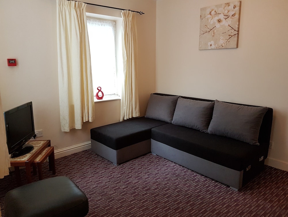 Royal Windsor Holiday Apartments