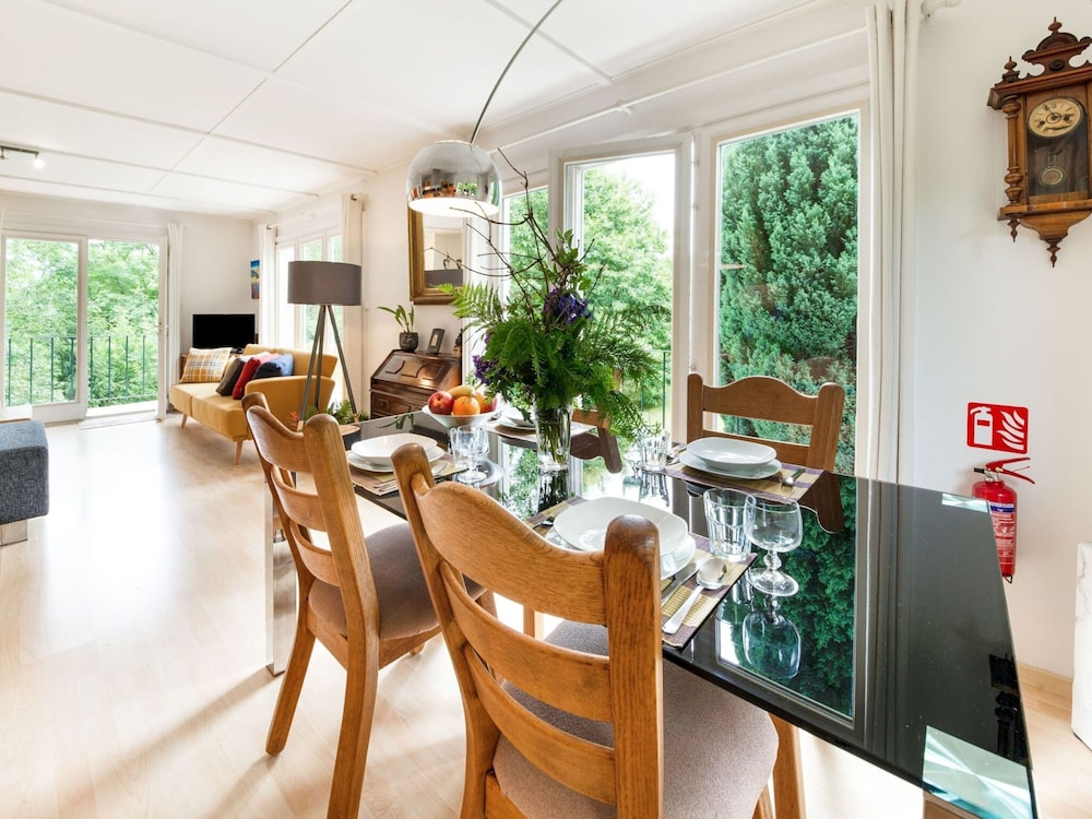 Cozy Hideaway in Ferrieres