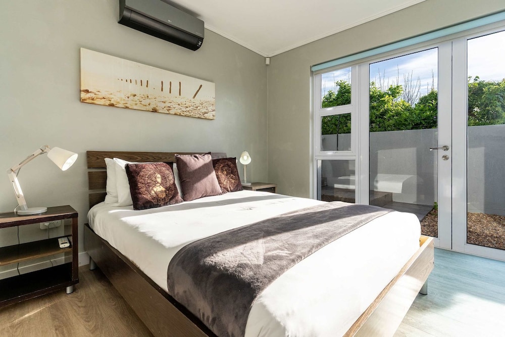 Guests Camps Bay Houghton