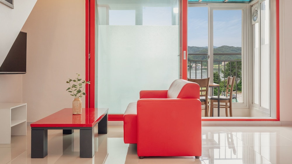 Gapyeong The Hue Spa Pension