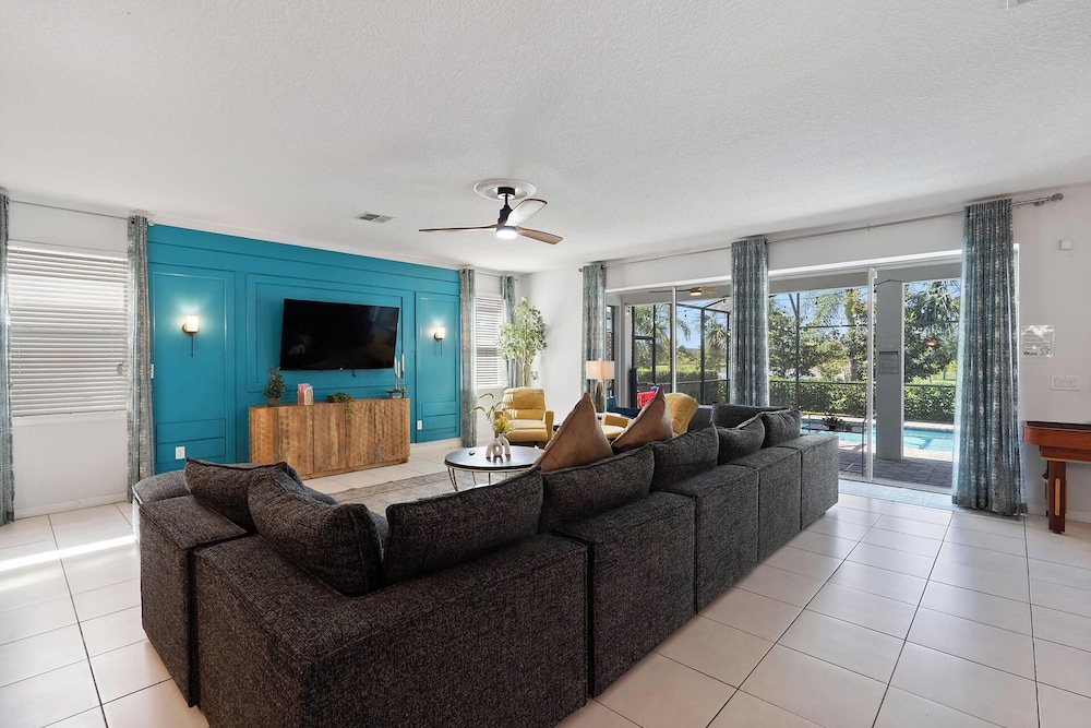 9001 Sunshine Ridge Loop