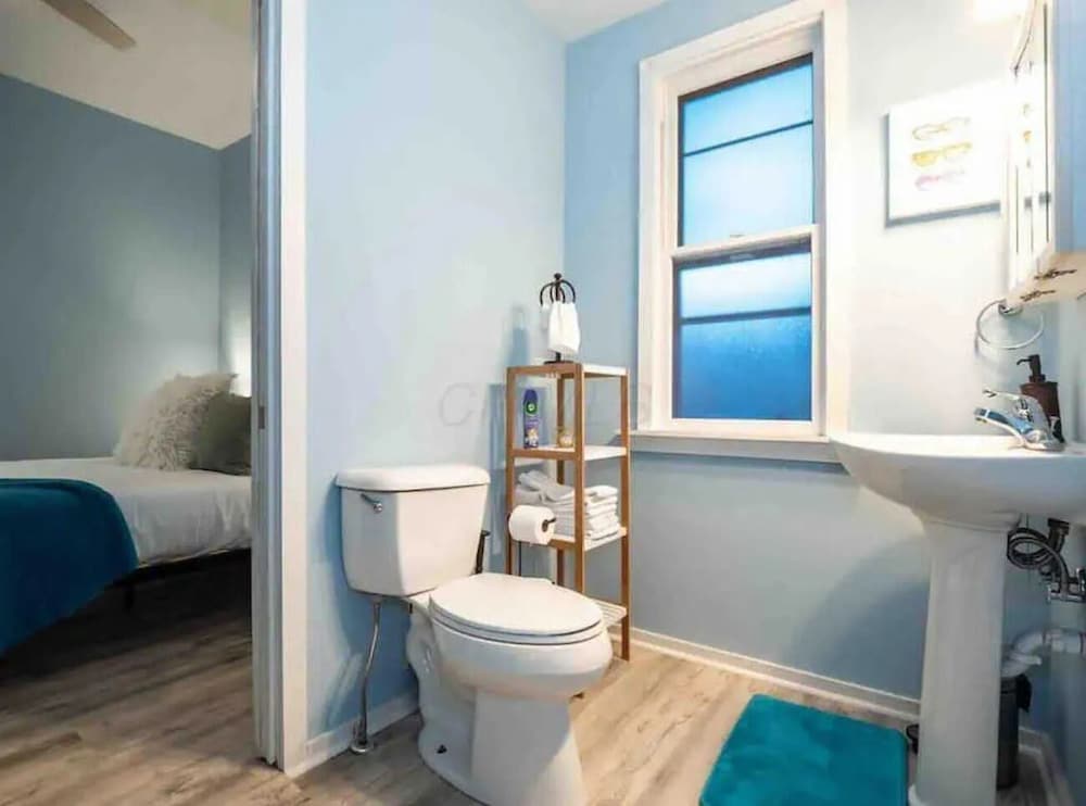 Jungle House Boutique Lofts – Downtown Columbus & Short North