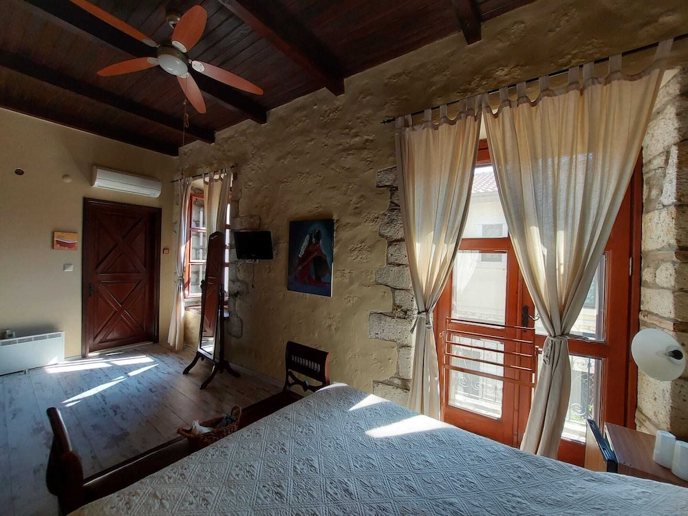 1882 Butik Otel - Image 6