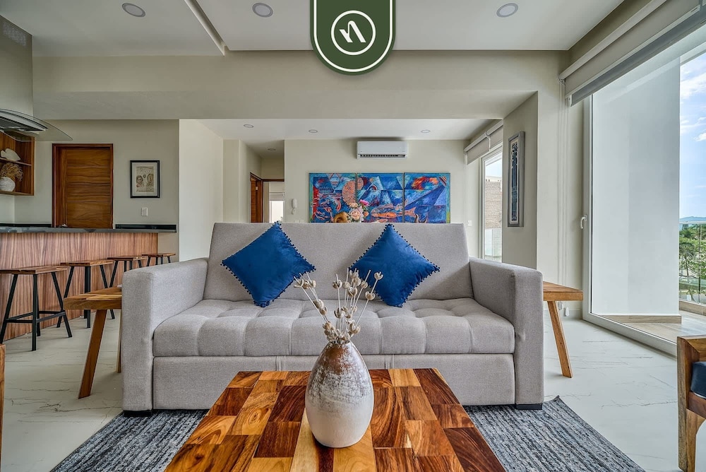 New 2 BR Condo One Street From Beach - Pool - Gym