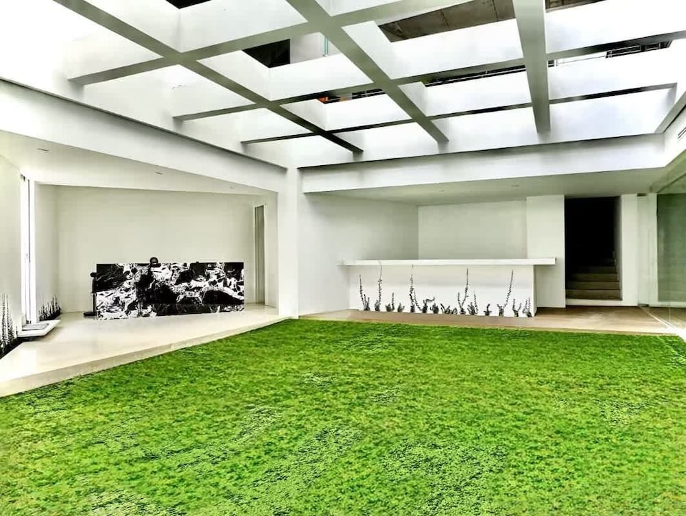 Soho PV Stunning Views Luxury Heated Rooftop Pool