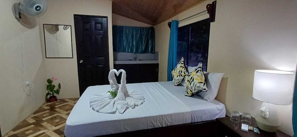 The Secret Eco Lodge