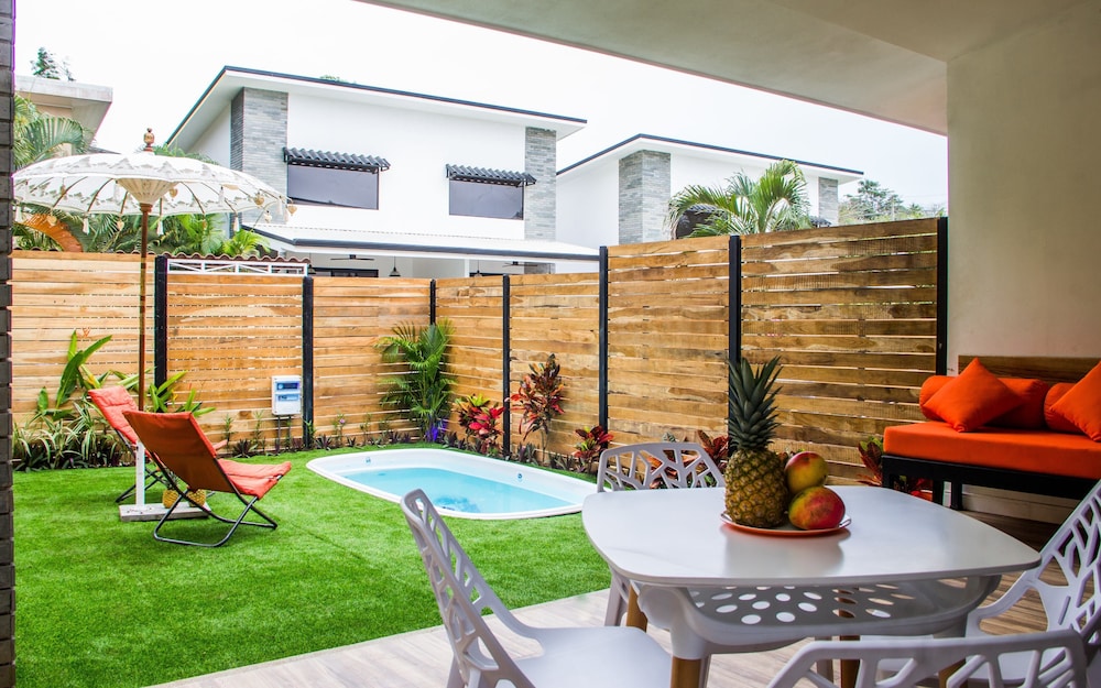 Hotel Peace Loft Santa Teresa - Image 1