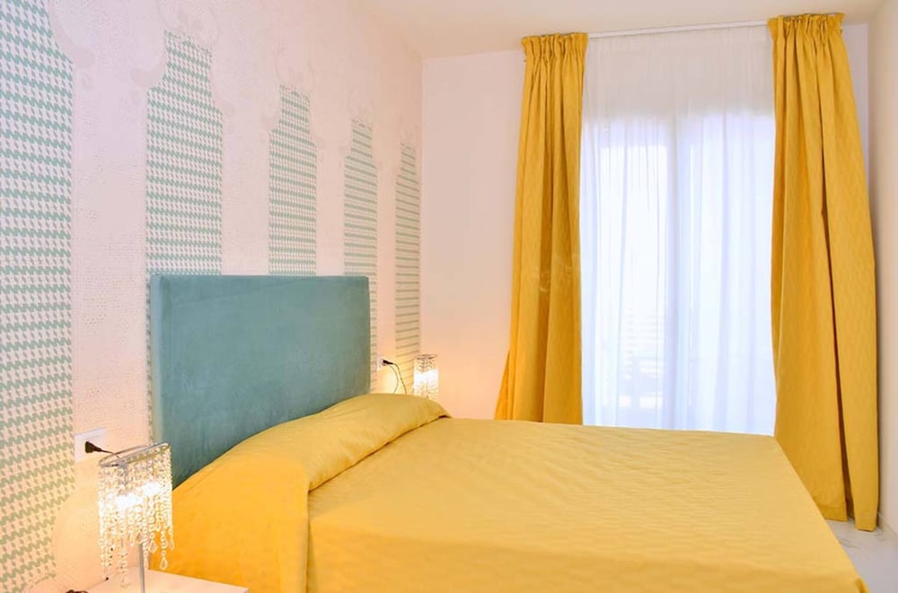 Sea Oasis - Apartment With Terrace and Enchanting View