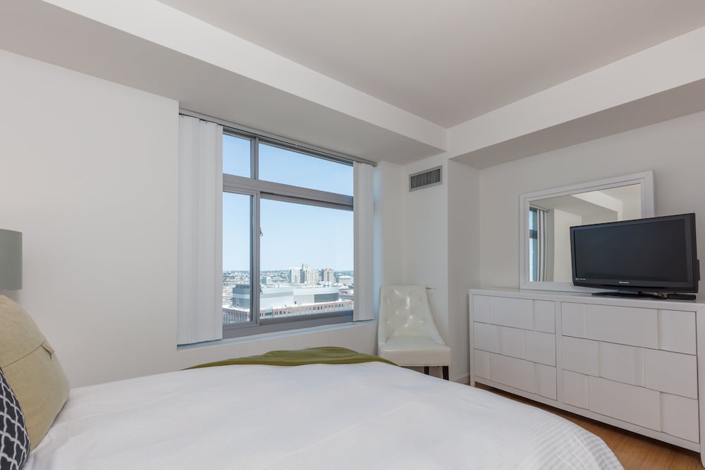 Bluebird Suites near MIT