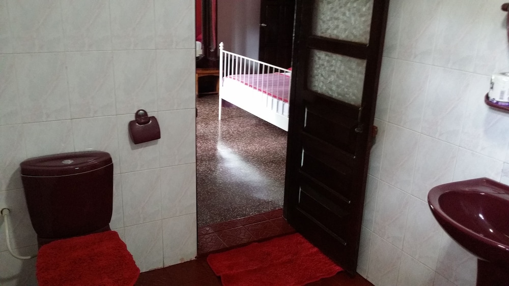 Village Villa Home Stay