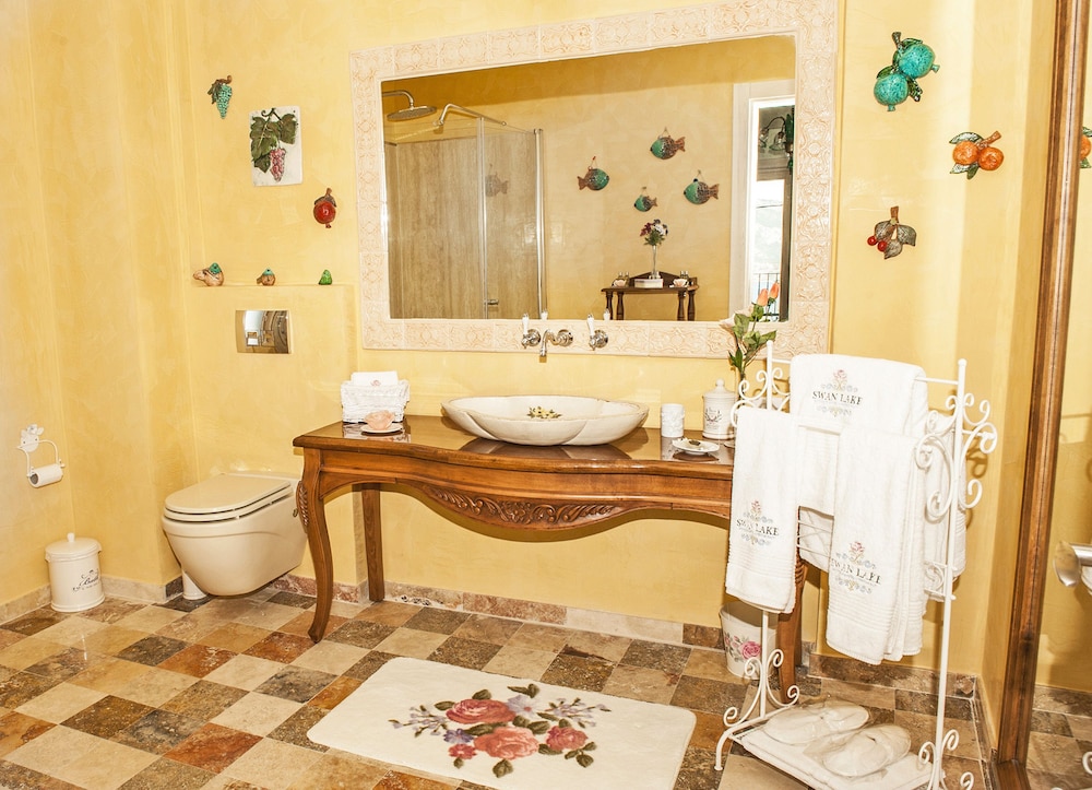 Swan Lake Butik Otel - Sadece Yetişkinler - Image 59