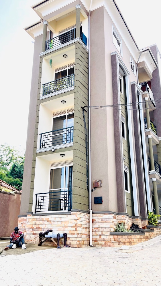 Lake View Muyenga Apartment