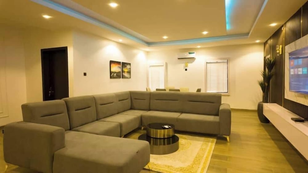 Osahon Home and Apartment