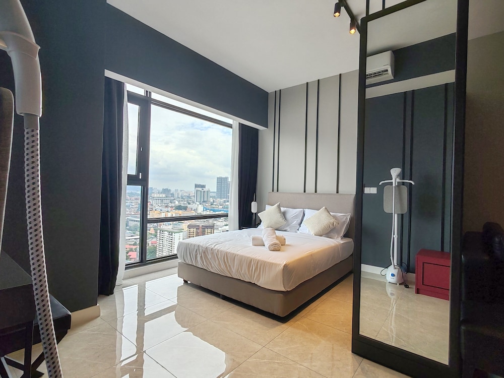 The Axon Bukit Bintang by SMOVF BNB