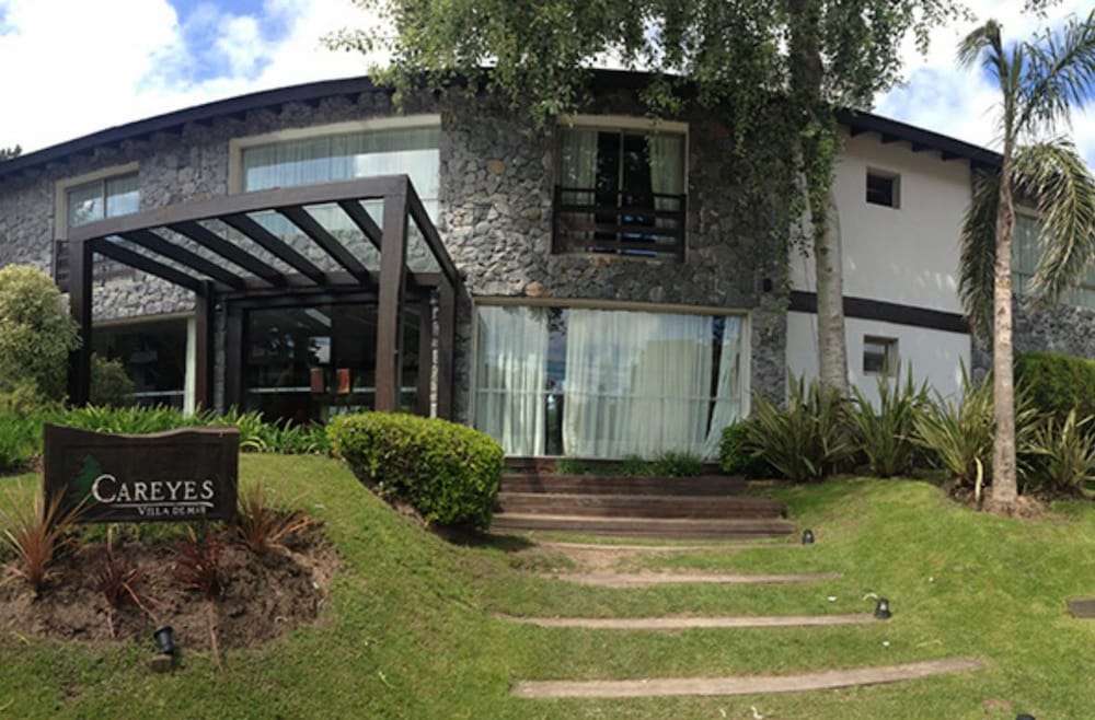 Hotel Careyes Aparts & Spa - Image 1